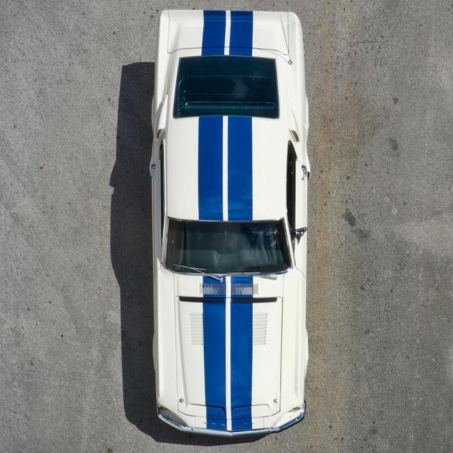  Shelby GT350 by MetroWrapz 2019 года  (фото 2 из 11)